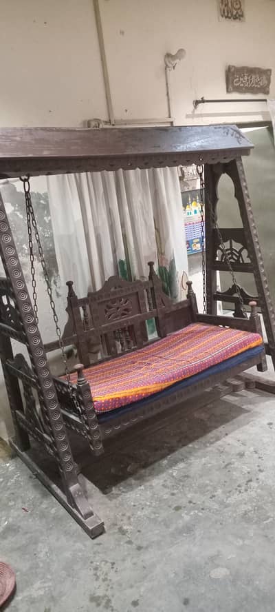 wooden jhoola