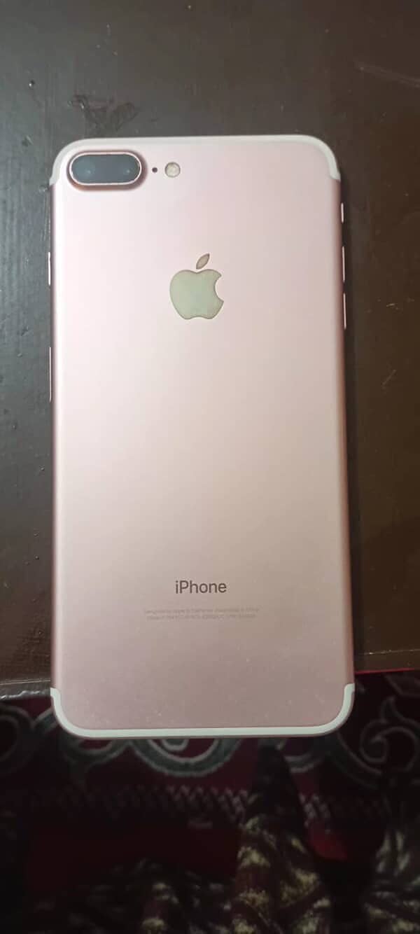 Apple iPhone 7 Plus 0