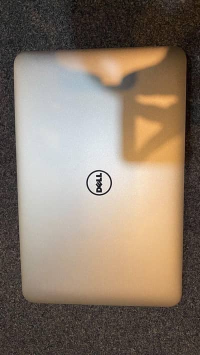 DELL XPS i7 LAPTOP 3RD GEN