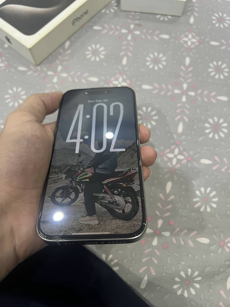 Apple iPhone 15 Pro 7