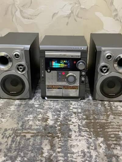 amplifier and speaker