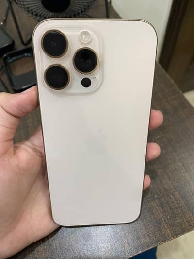Apple iPhone 16 Pro Max