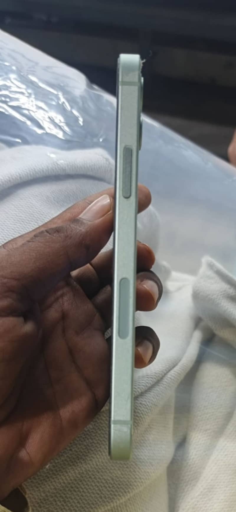 Apple iPhone 12 1