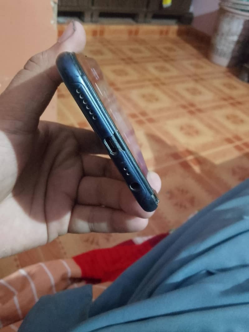 realme 3