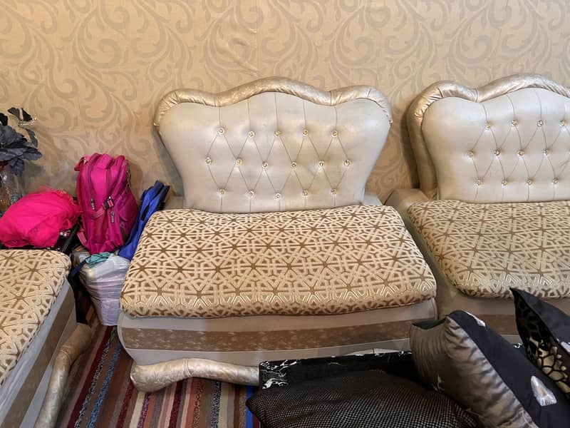 Sofas for sell 2
