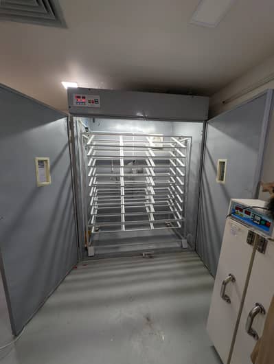 1000, 2000, 3000, 5000 Eggs incubators available