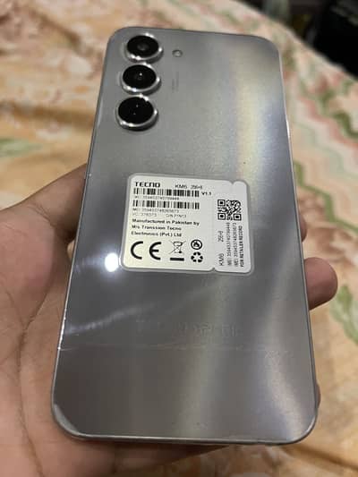 Tecno Spark 40 pro