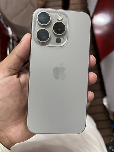 Apple iPhone 15 Pro 128gb factory unlock waterpack