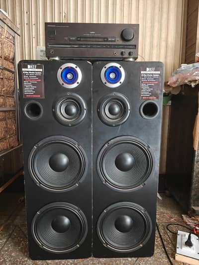 Couple of double 10 inch Speakers and japani amplifier with supply.