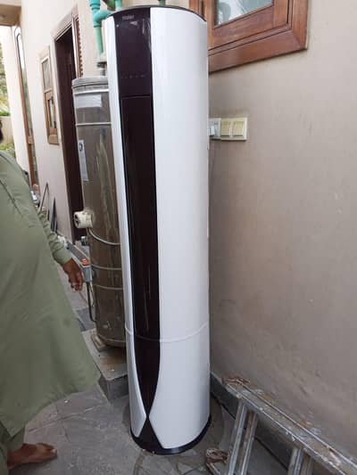 Haier Floor standing Ac 1.5 ton