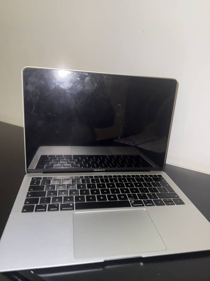 MacBook 2019 3