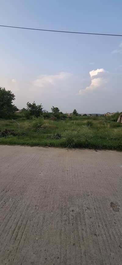 10 marla plot for sale in gulraiz phase 3