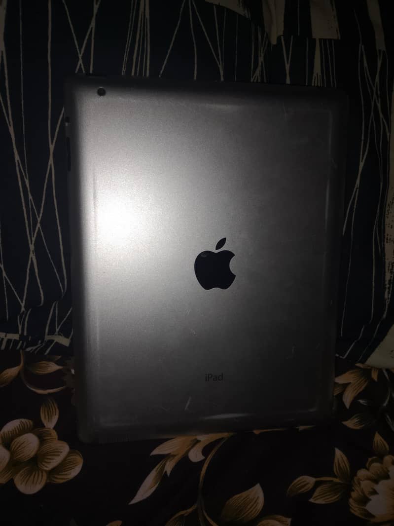 Apple Ipad(model)_(storage)_good condition 2