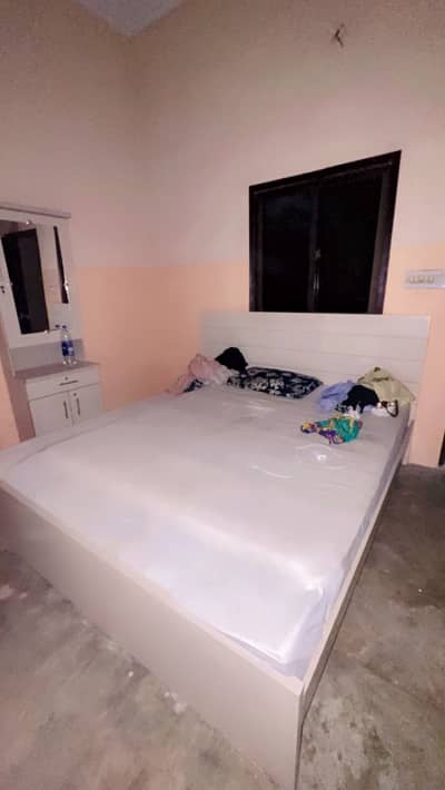 Bed, Cupboard and dressing table
