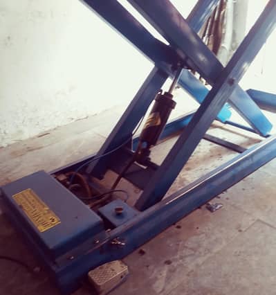 bike lift sale good condition