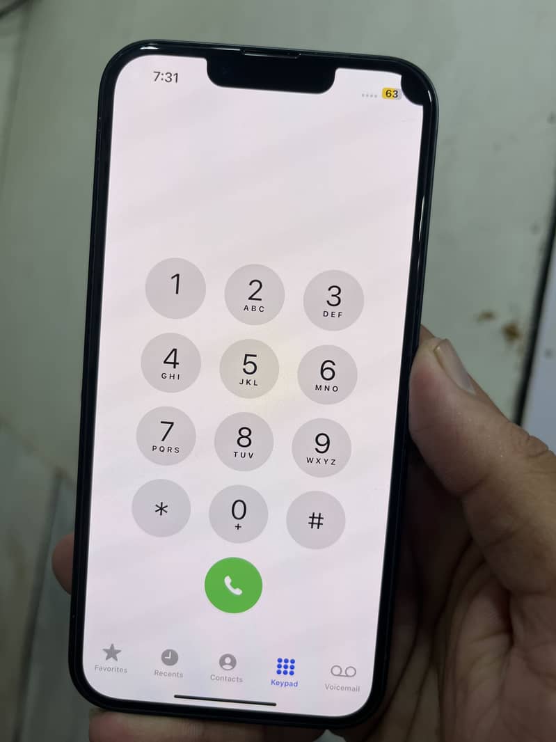 Apple iPhone 13 2