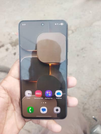Samsung Mobile S21 FE