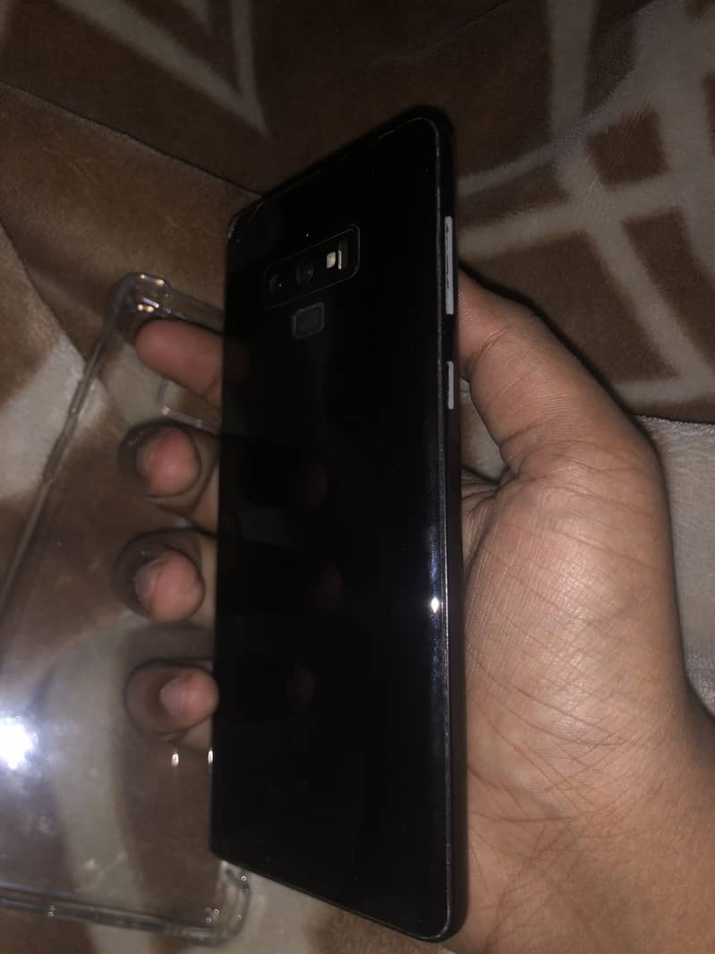 Samsung Mobile Note 9 3