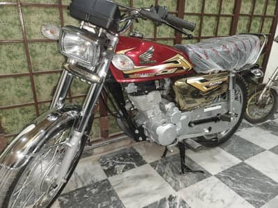 CG 125 gold