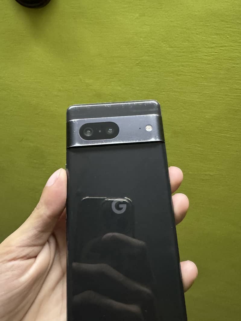 Google Pixel 7 4