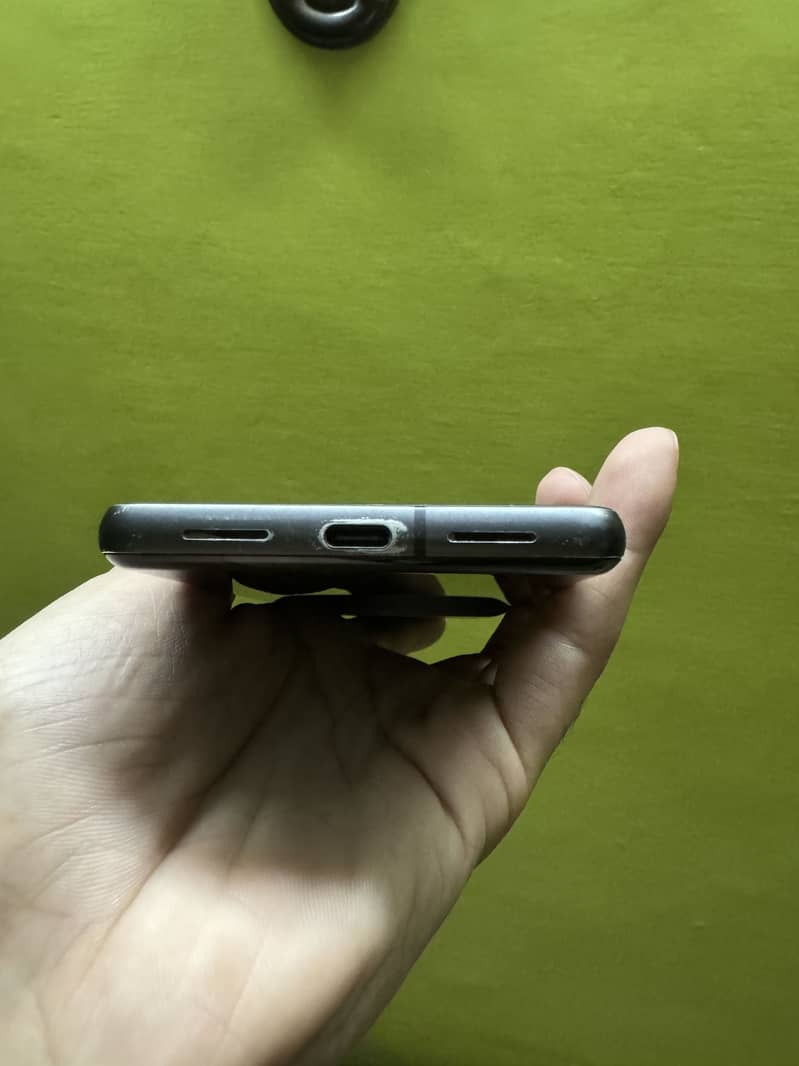 Google Pixel 7 5