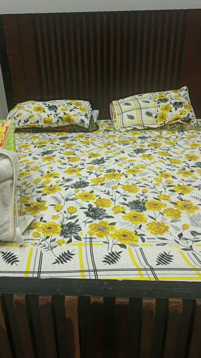 king size bed with mattress+ dressing table & side table andiron stand