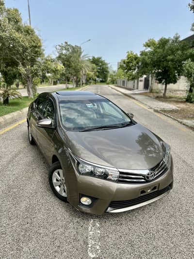 Toyota Altis Grande 2015