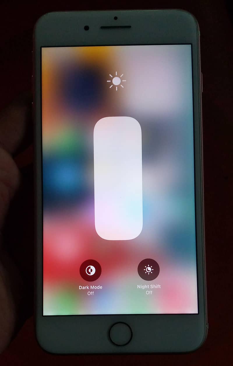 Apple iPhone 7 Plus 1