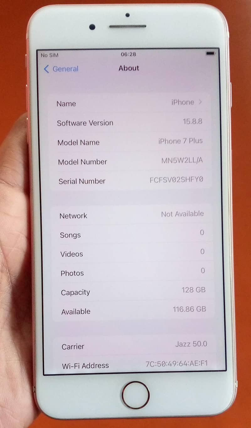 Apple iPhone 7 Plus 3