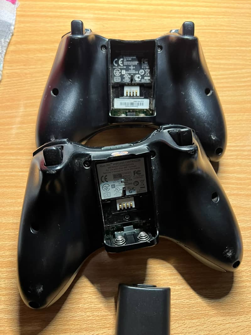 Xbox 360 Wireless Original Controllers 1