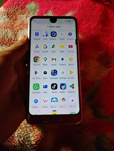 Sharp Aquos R2