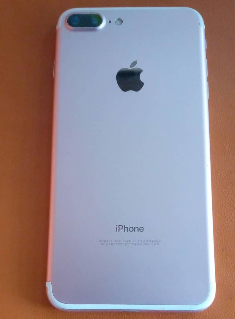 Apple iPhone 7 Plus 1