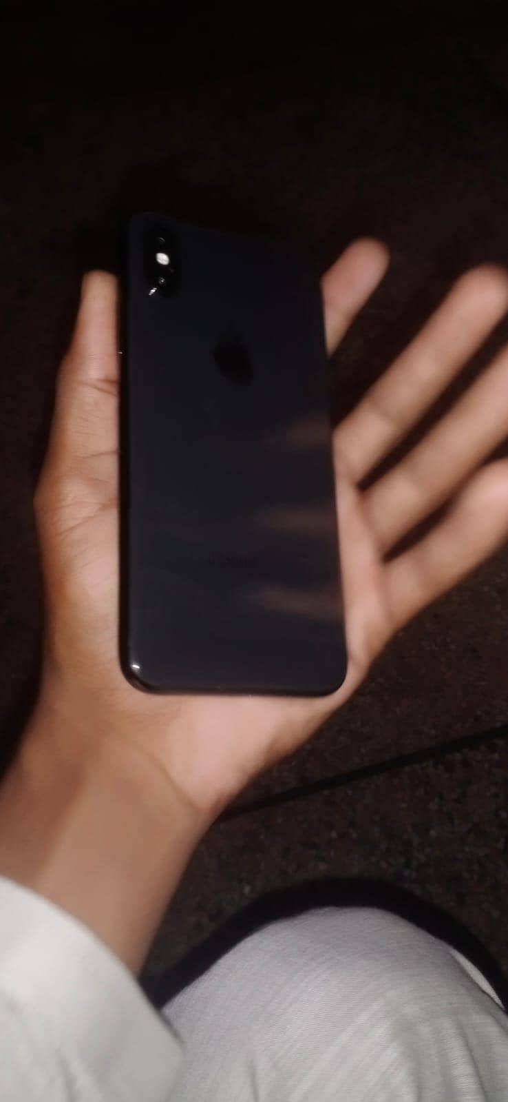 Apple iPhone X 3