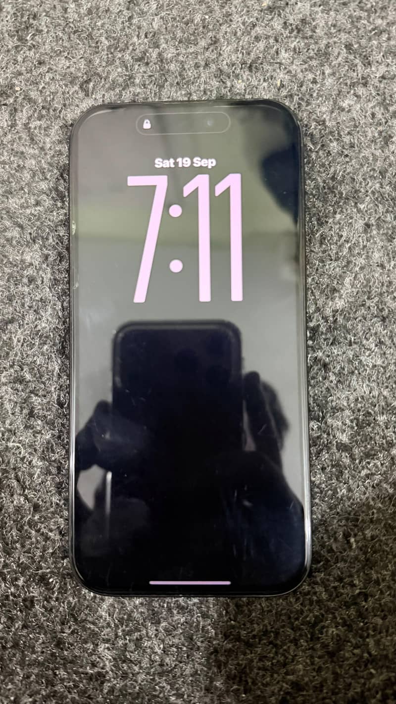 Apple iPhone 15 Pro 4