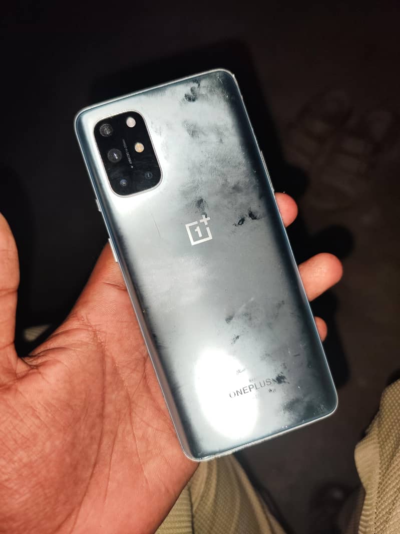 One Plus 8T 1