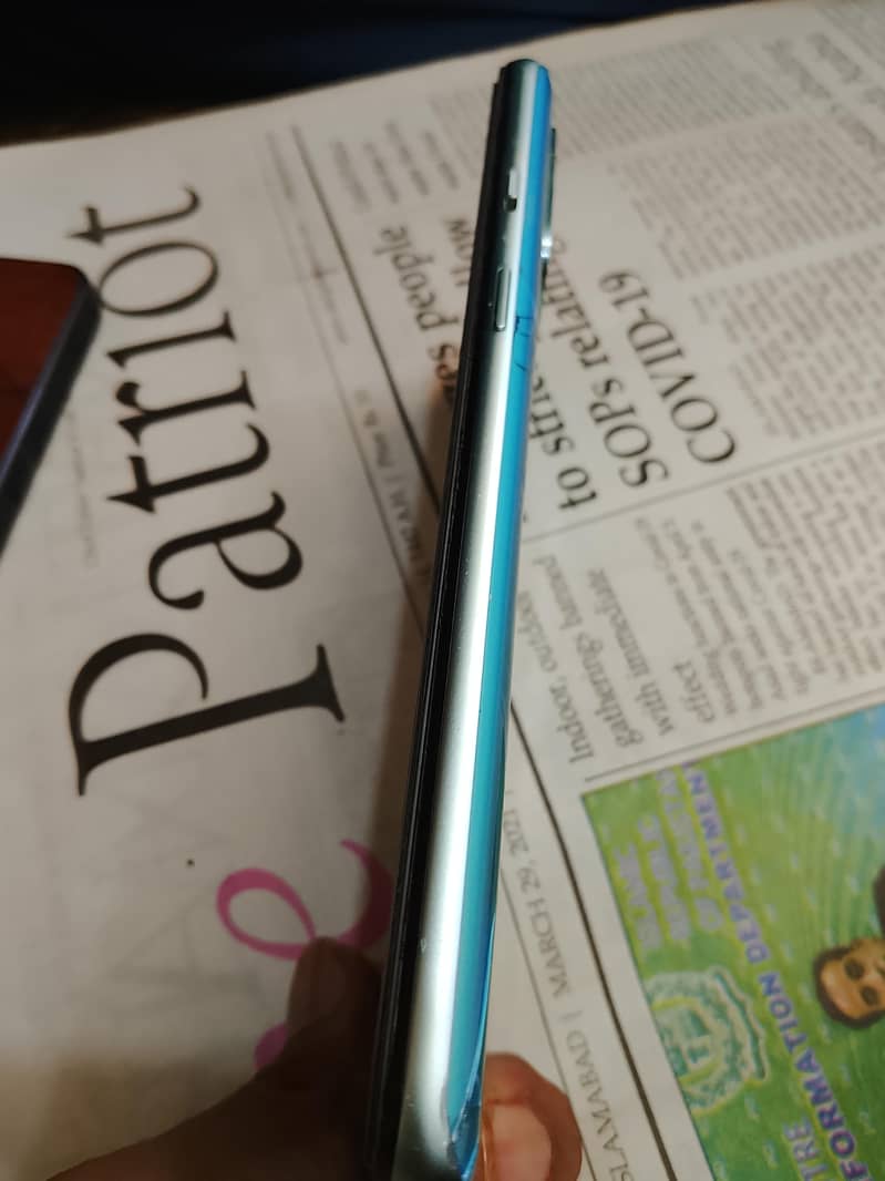 One Plus 8T 4