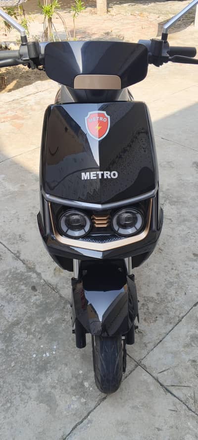 metro m6 lithium battery non portable