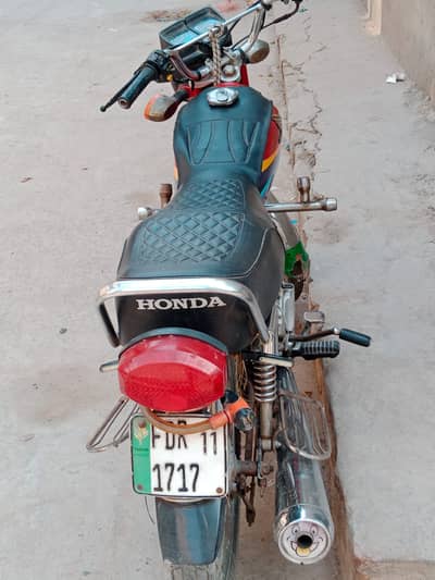 Honda CG 125 Model 2011