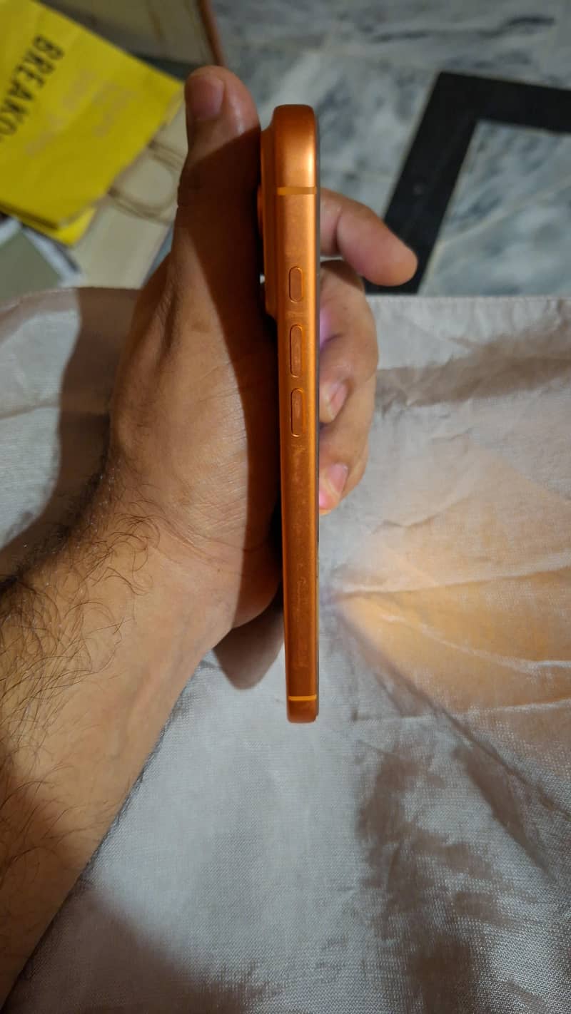 Apple iPhone 17 Pro Max 2