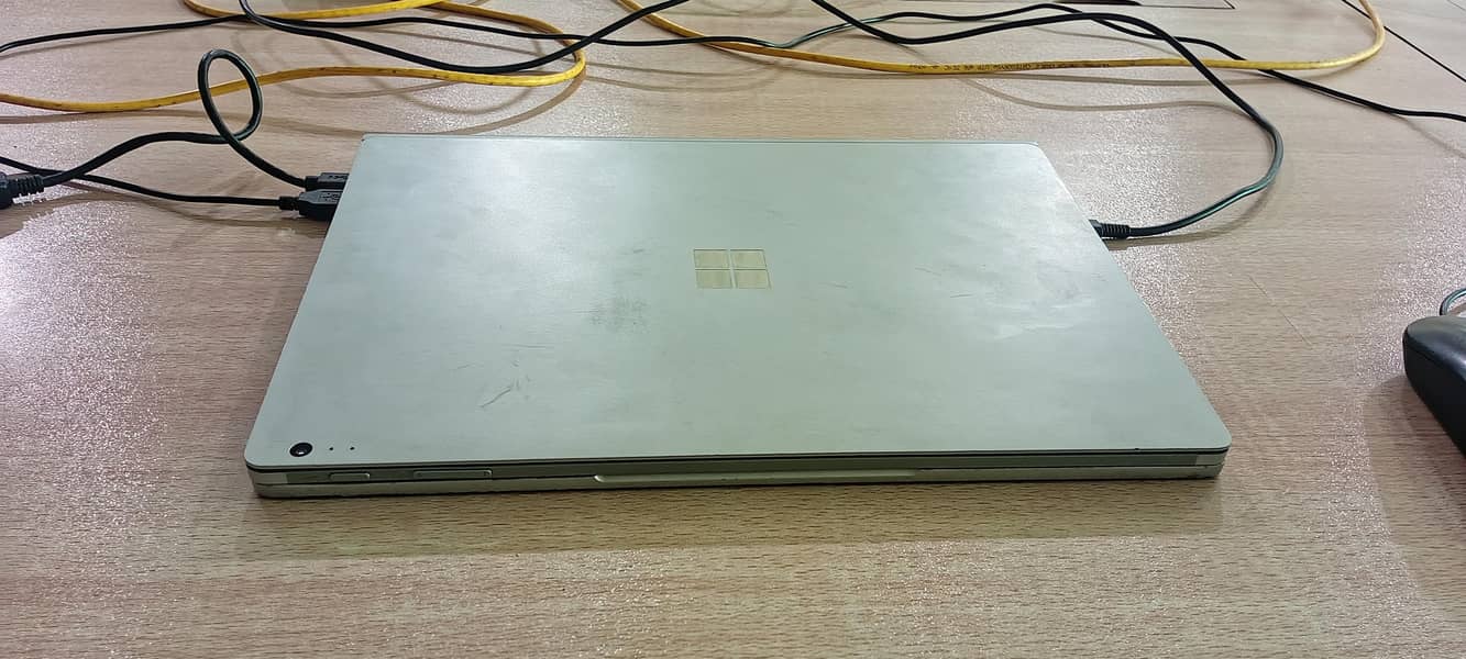 Microsoft surface Book 2 1