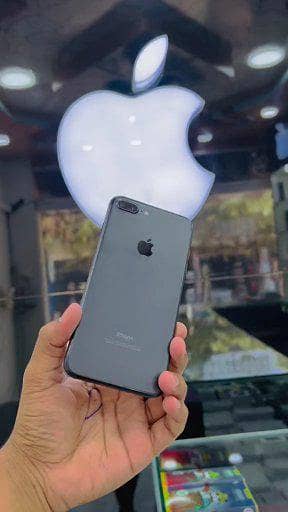 Apple iPhone 7 Plus 128 GB PTA approved with box all ok