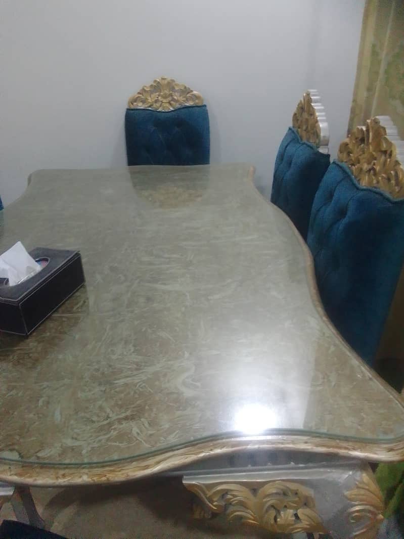 dinning table 1
