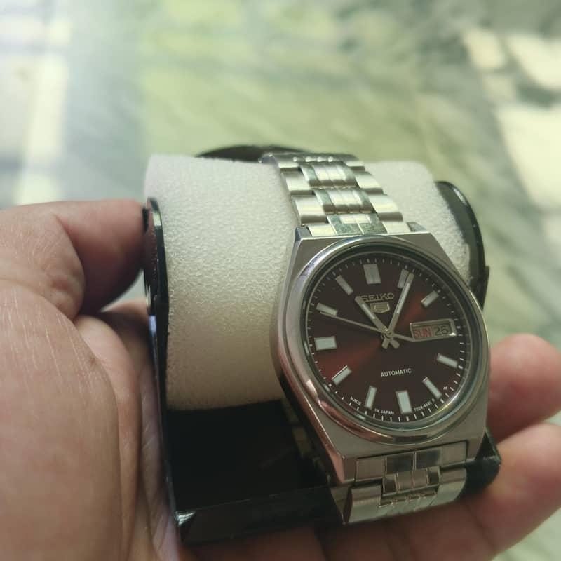 Refurbished Seiko 5 Automatic watch 1