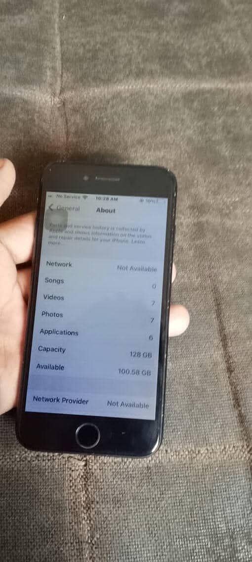 Apple iPhone 7 4