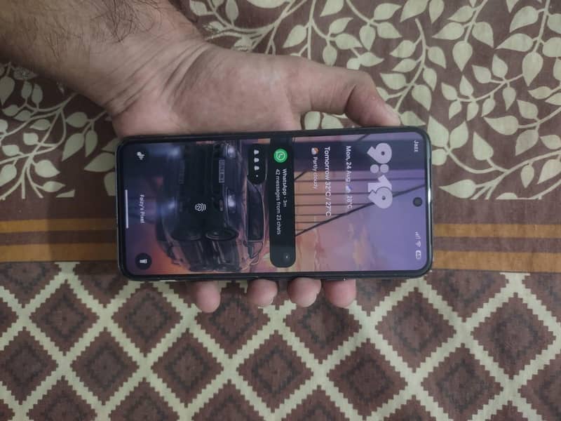 Google Pixel 8 1