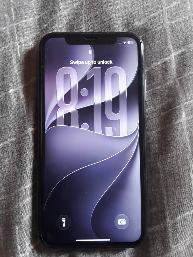 Apple iPhone 11 0