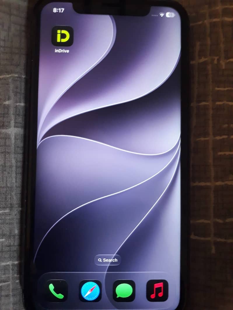 Apple iPhone 11 4