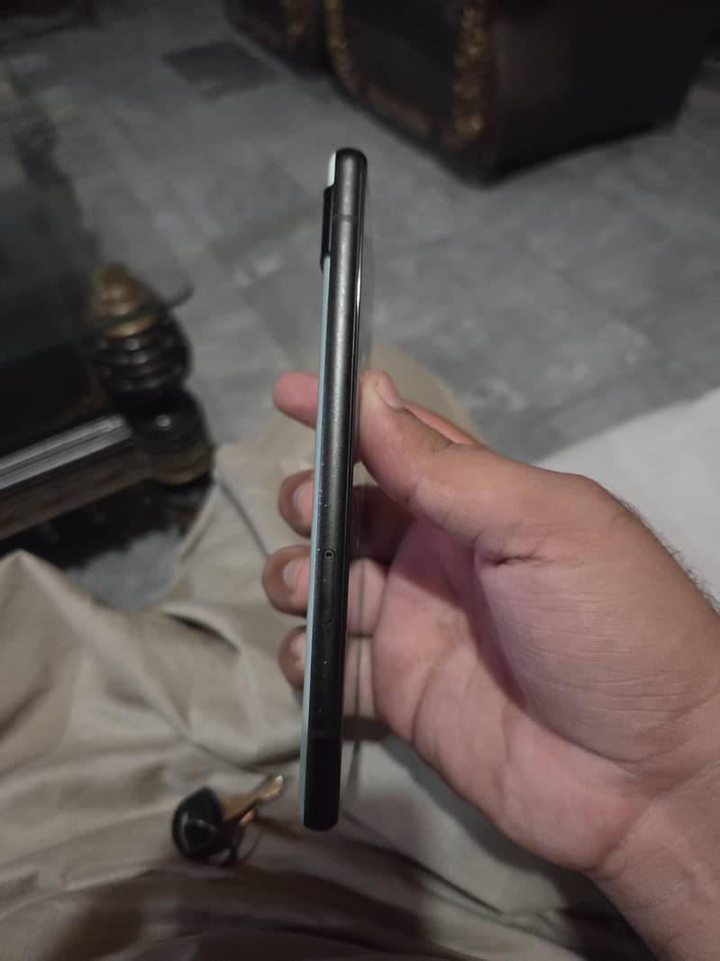 Google Pixel 6a 1