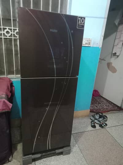 Haier refriger model / HRF 246 used