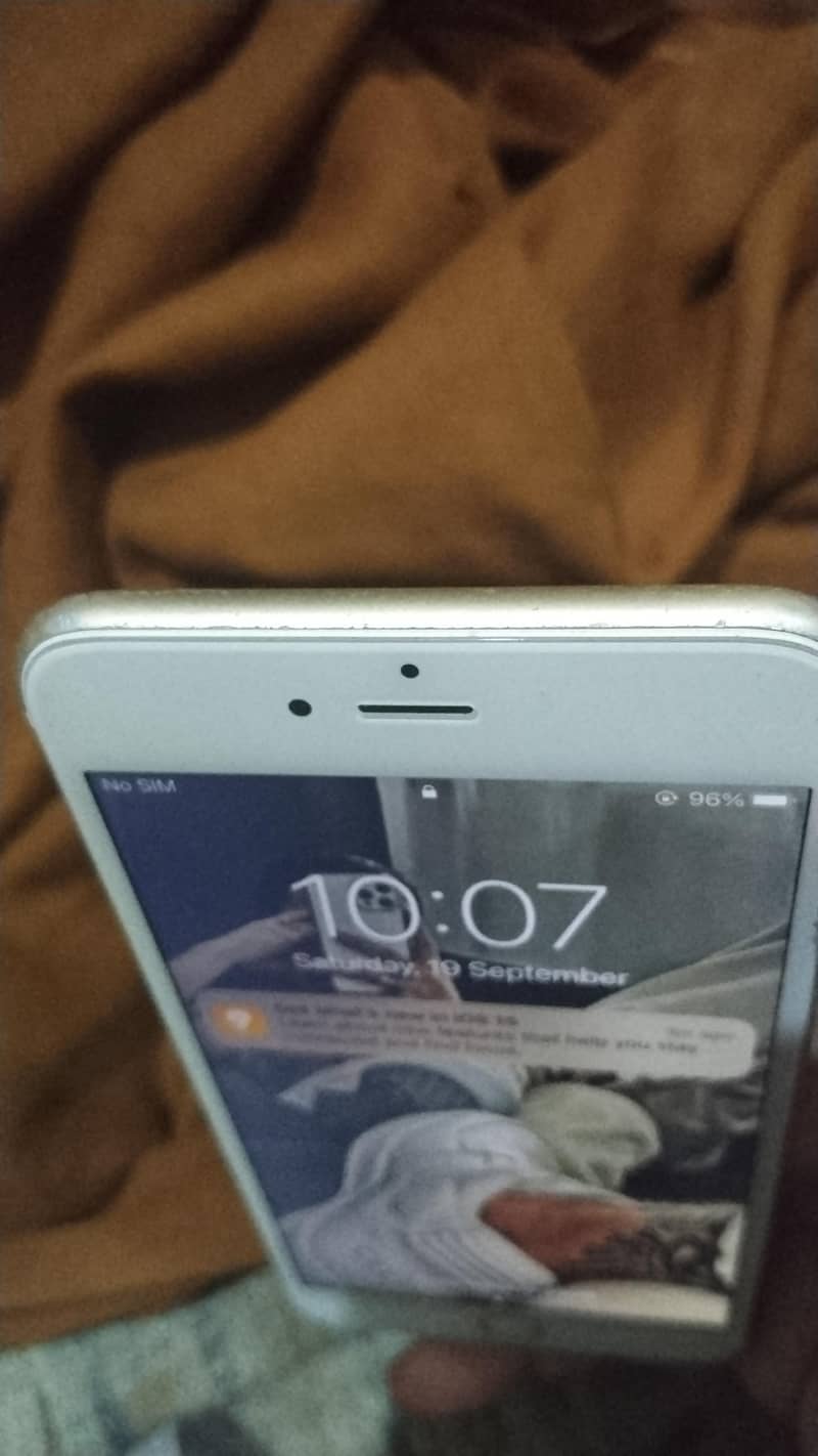 Apple iPhone 6S Plus 1